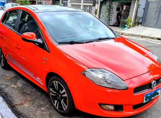 FIAT BRAVO 1.4 16V T-JET GASOLINA 4P MANUAL FIAT BRAVO 1.4 16V T-JET GASOLINA 4P MANUAL